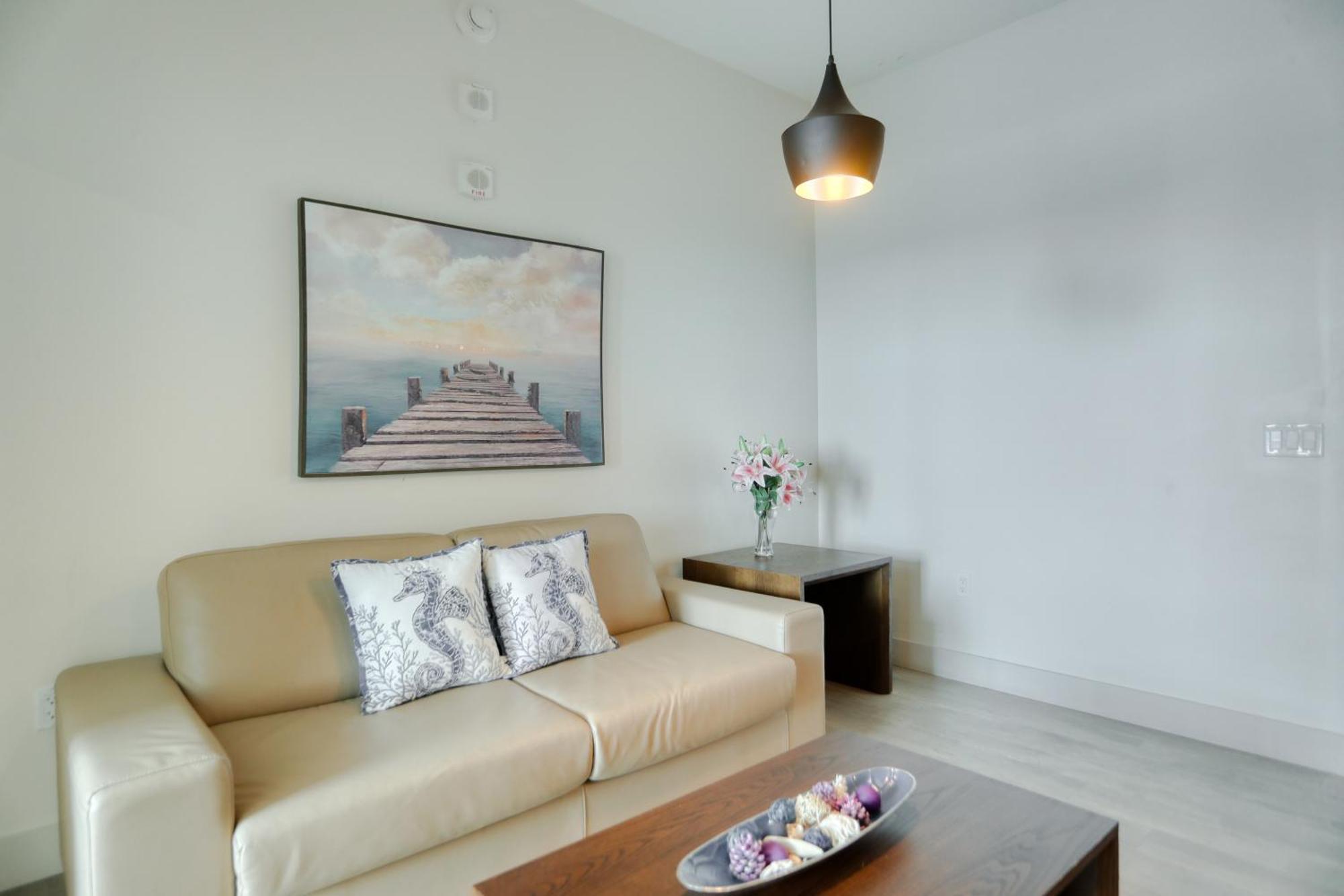 Ch Luxury Condos & Studios On The Beach ฮอลลีวูด ภายนอก รูปภาพ