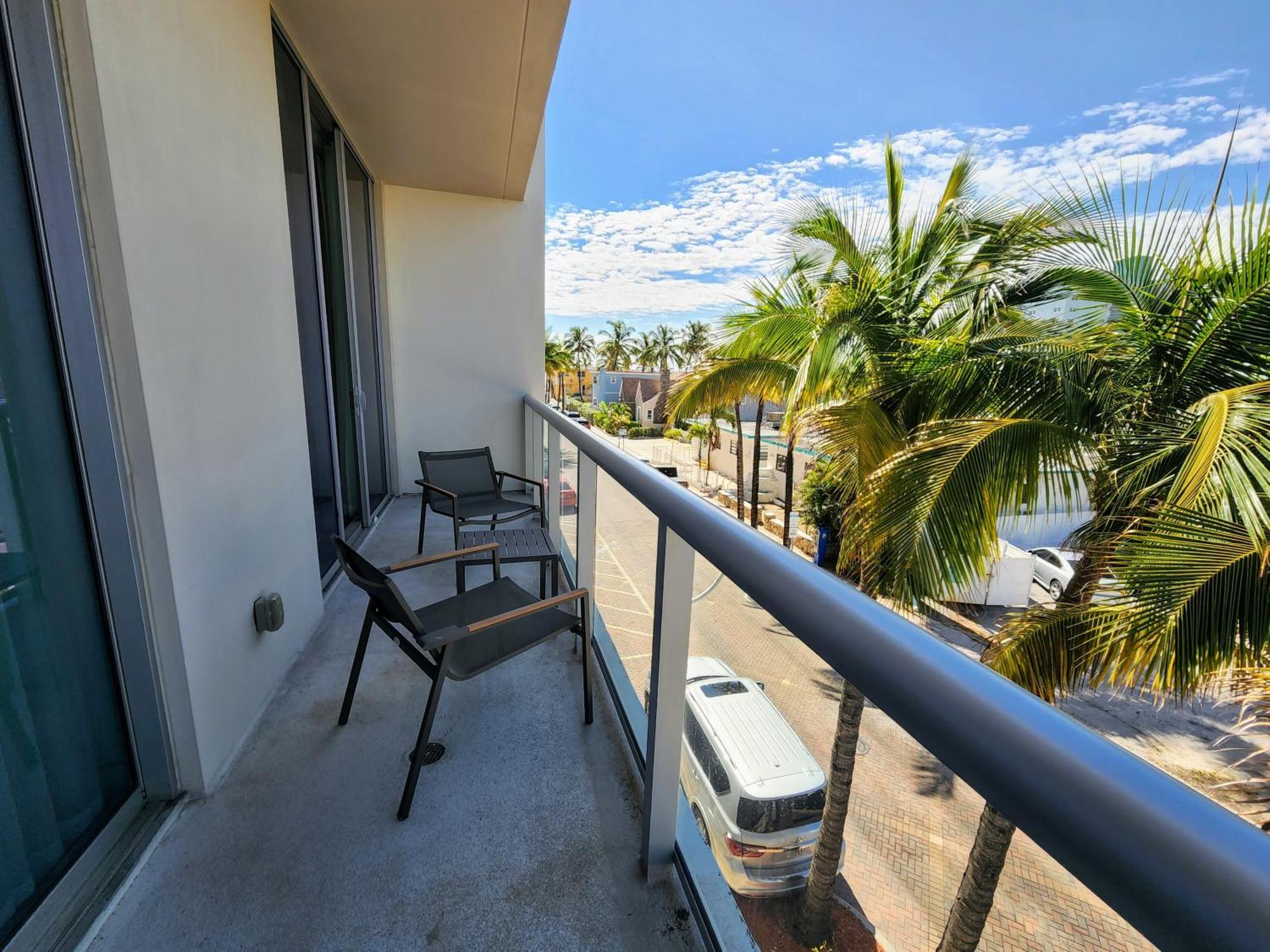 Ch Luxury Condos & Studios On The Beach ฮอลลีวูด ภายนอก รูปภาพ